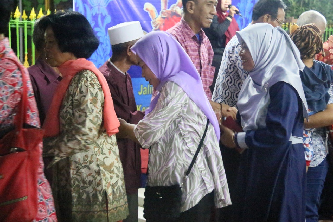 Cover.JPG